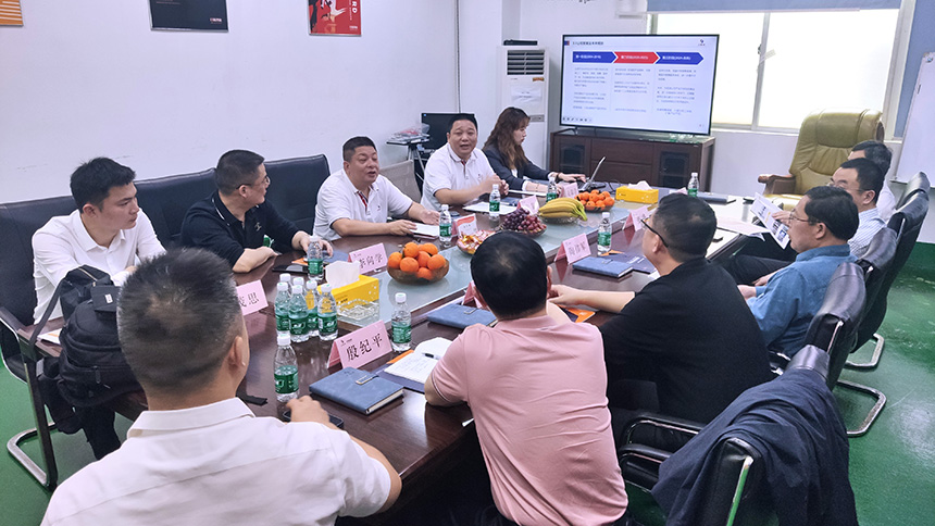 岳陽市華容縣陶偉軍書記赴廣東招商考察 蒞臨日精智能參觀指導(dǎo)
